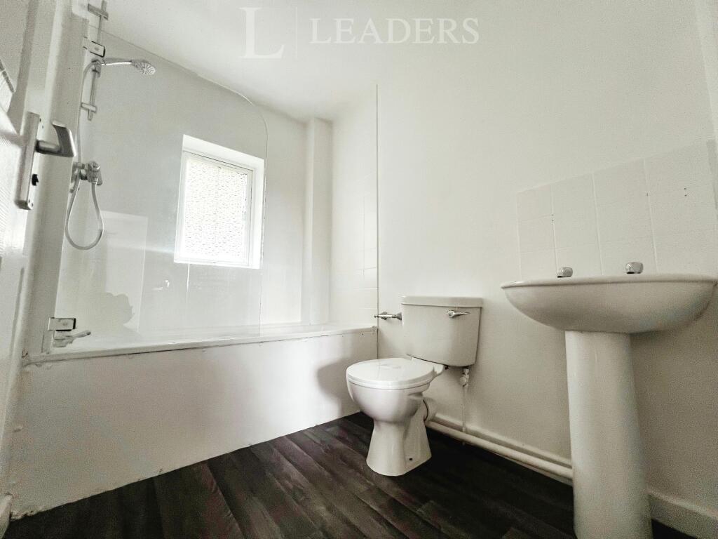 bathroom_2