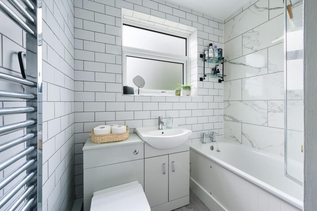 WOLSEY CLOSE,  (9).jpg