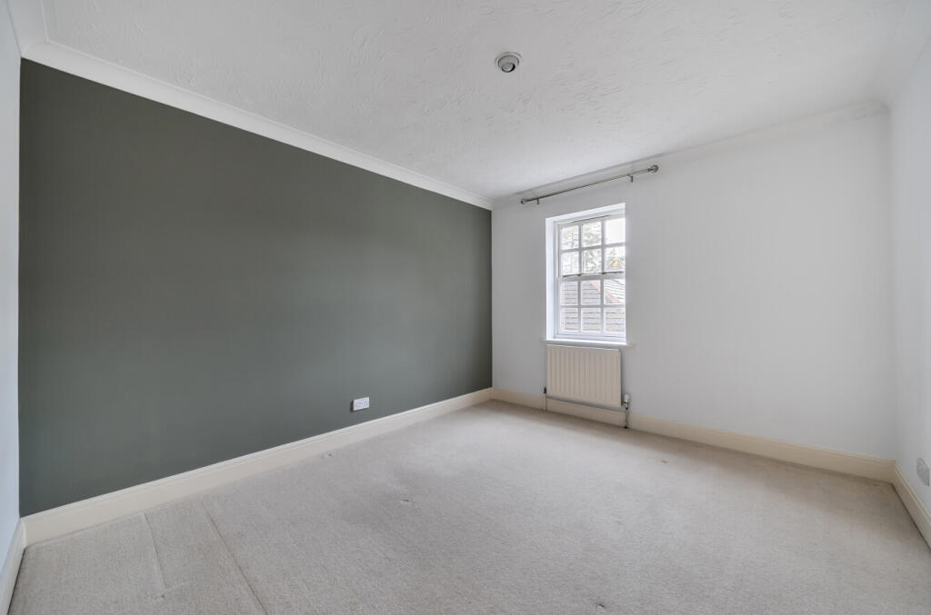 1396176-15-695d21...