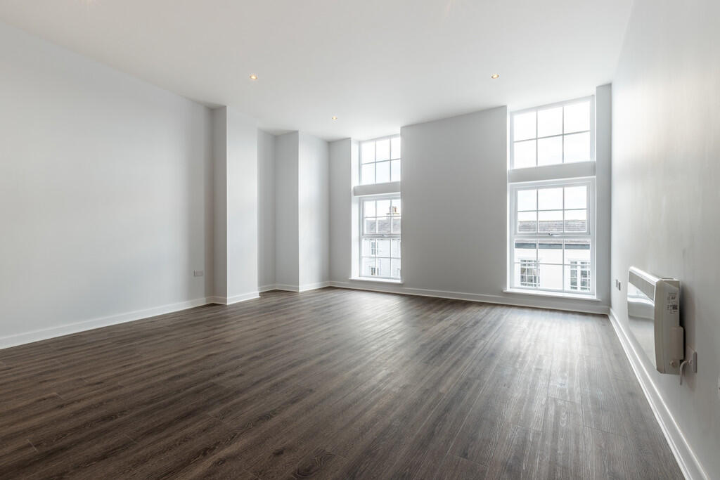 Apt 3 Splendid Op...