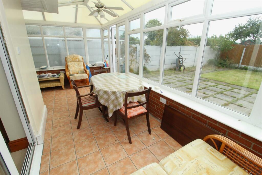 Conservatory2.JPG