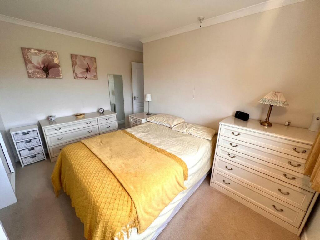 Bedroom One.jpg