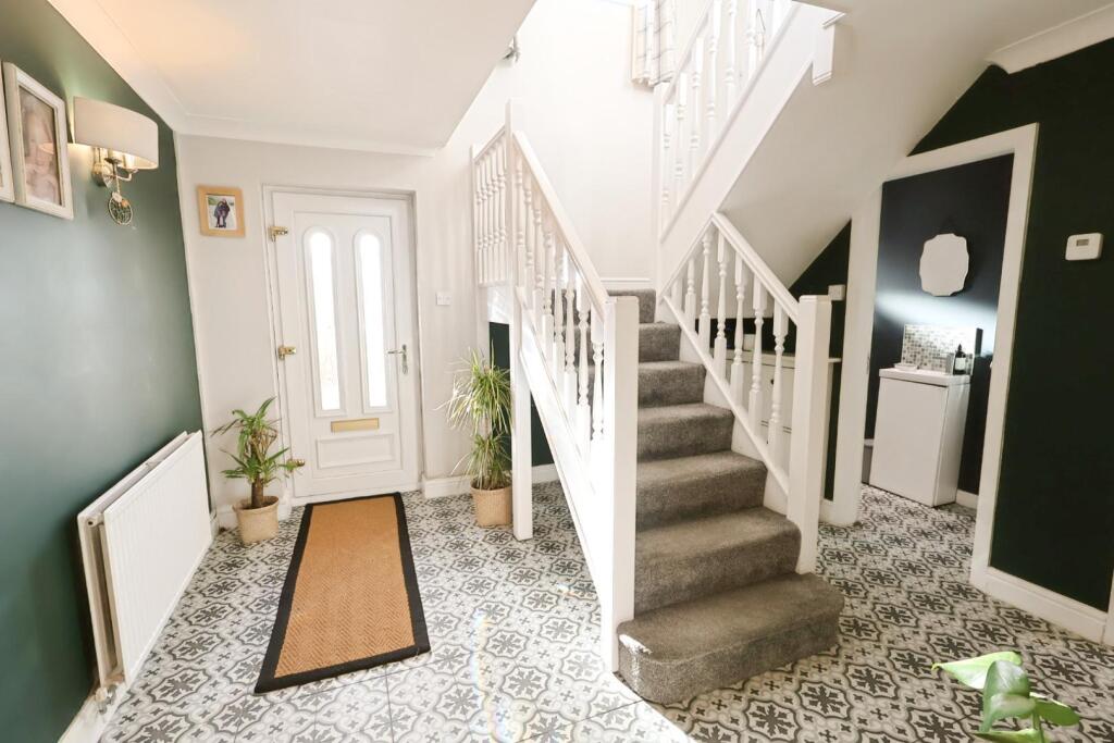 ENTRANCE HALL