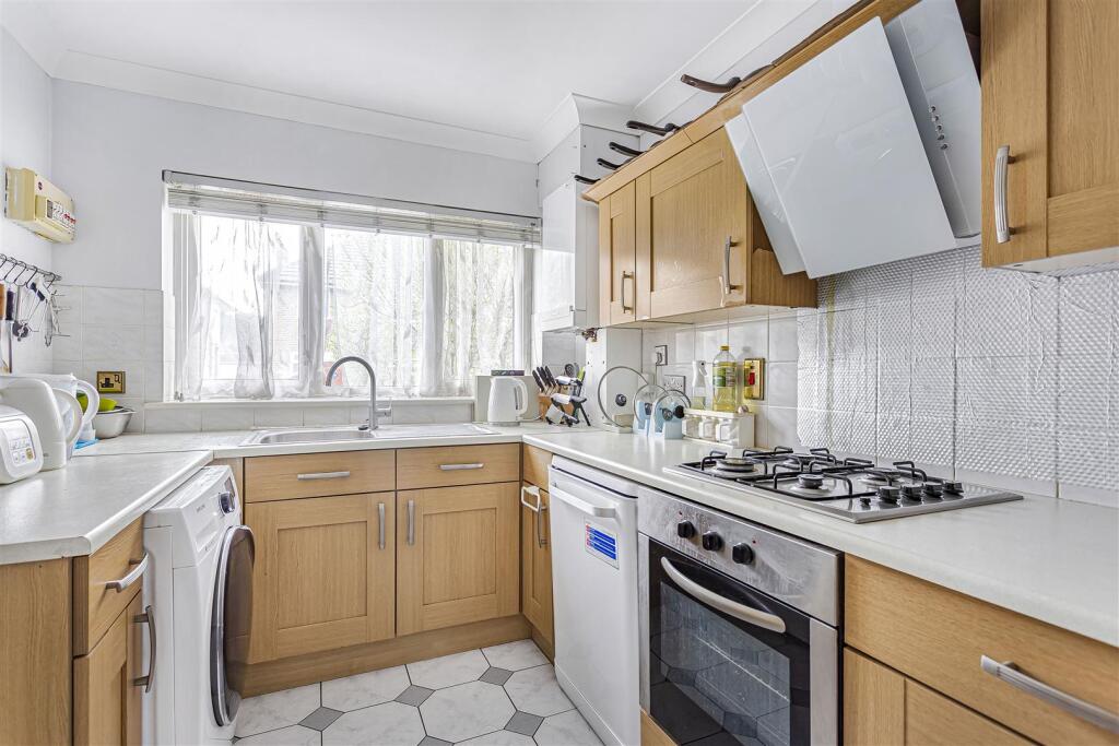 Kitchen Wolsey Road.jpg