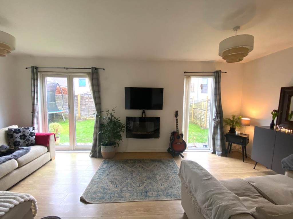 Living Room.png