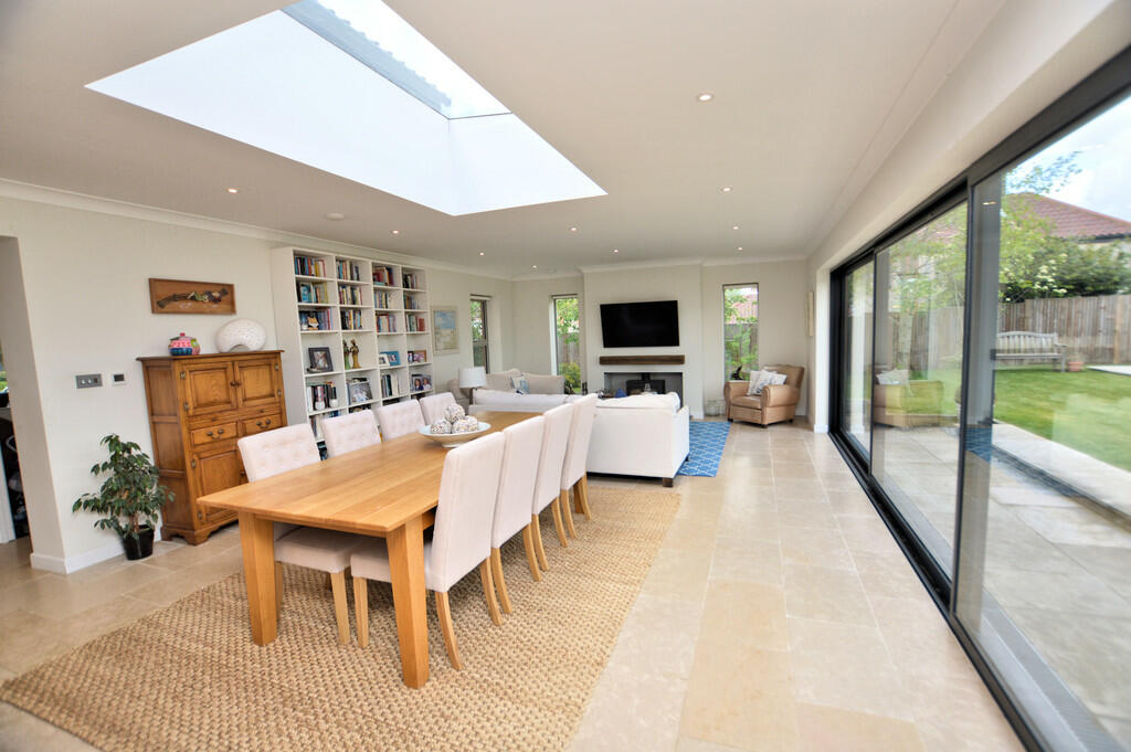Open Plan Accommo...