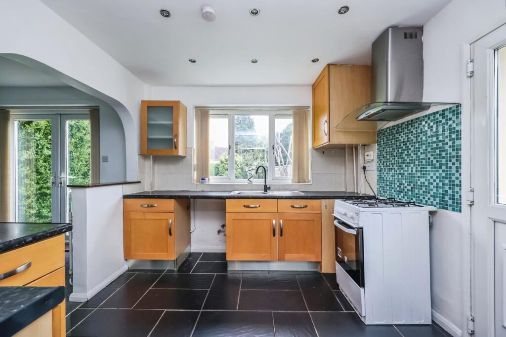 Fitted Kitchen