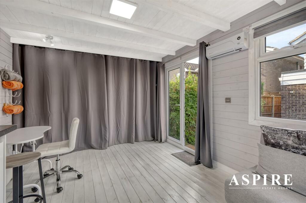 img_7368_12 copy.jpg