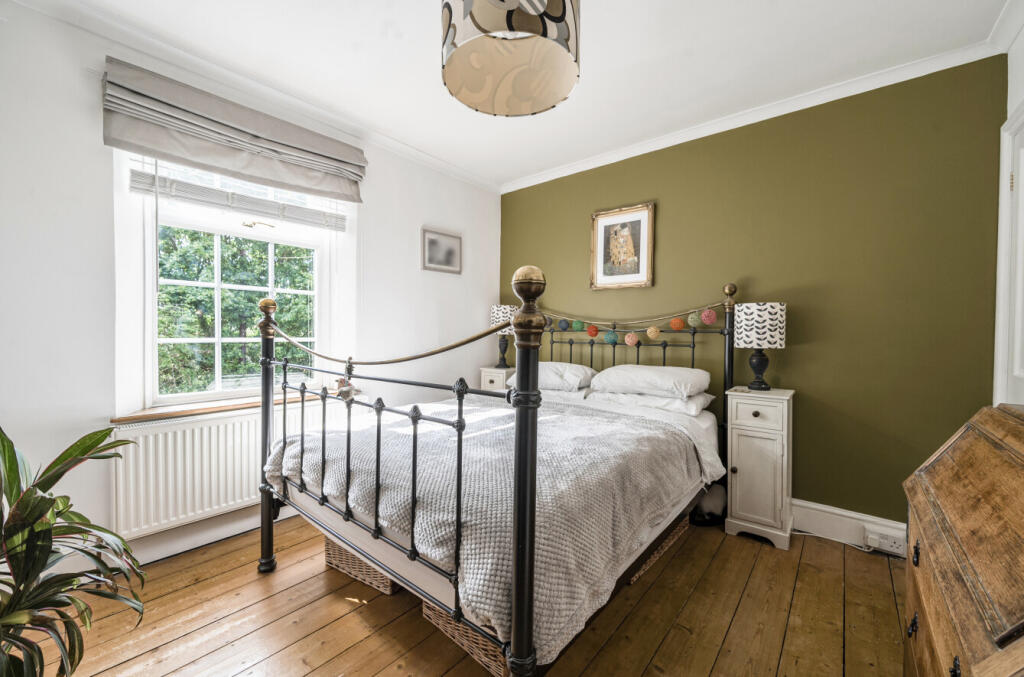 10-681c74ce46144-...