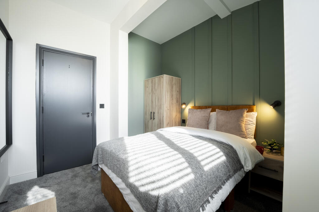 Room9-3.jpg