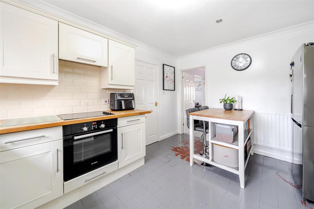 Chantry Farmhouse, Old Stratford (16).jpg