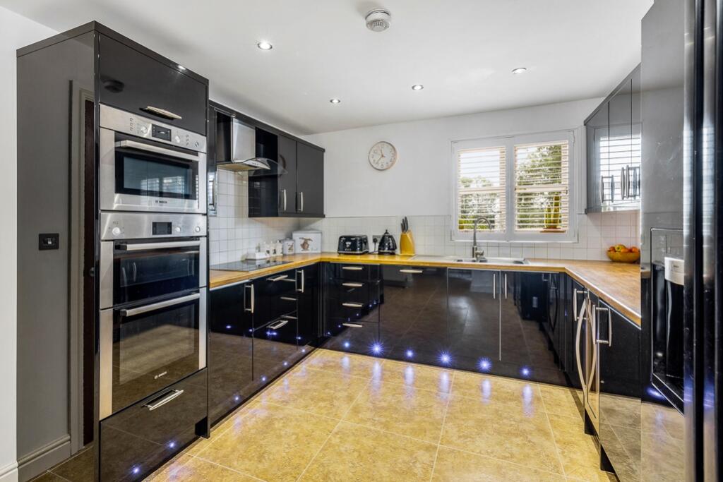 1 Ash Close (Dunham-On-Trent)-50