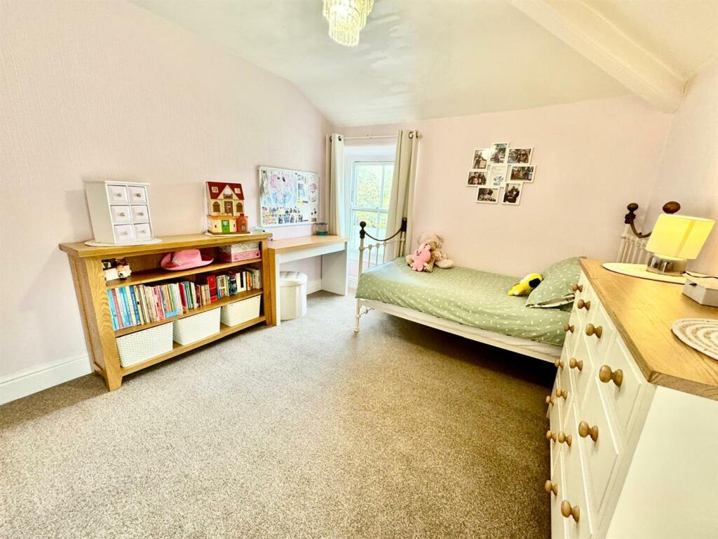 PHOTO-2024-11-17-17-20-30 (2).jpg