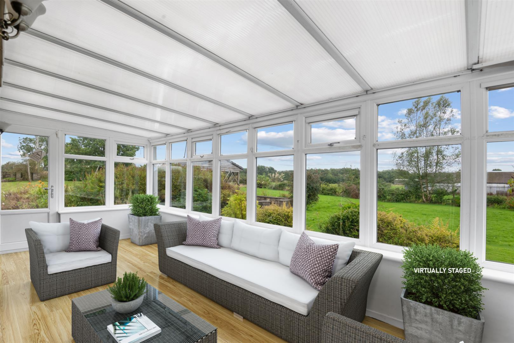 35_virtual staged conservatory.png