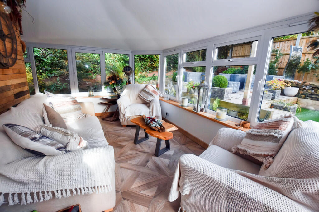 Garden Room 5