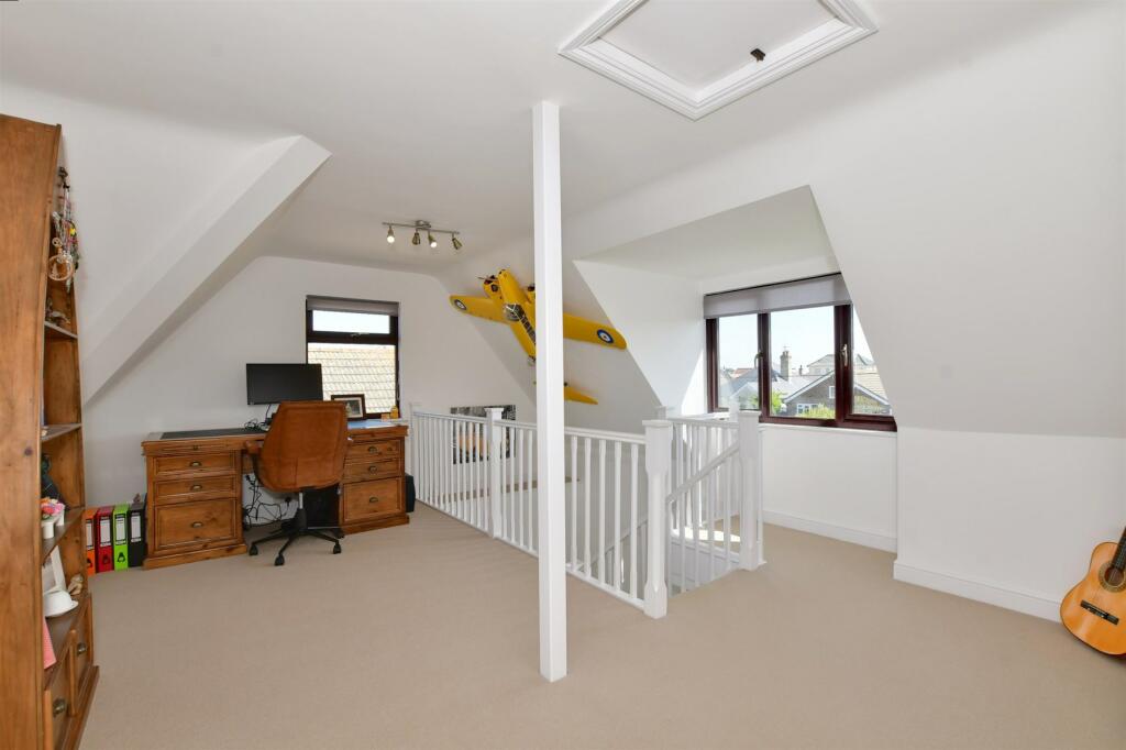 Galleried Family Area