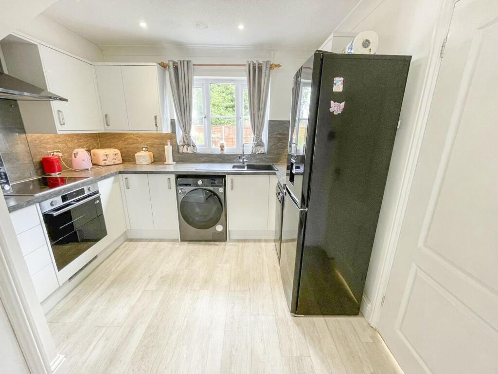 tlc_f41e473f-d28d-45d7-954b-40b34c67b31b_61c517b.j