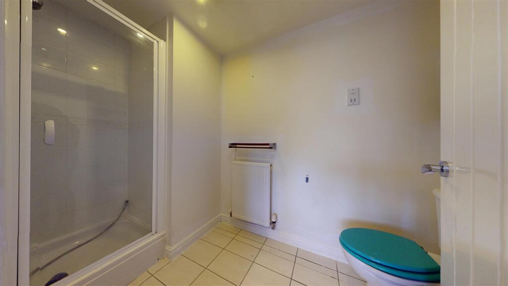 The Spires, En Suite