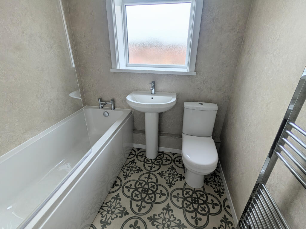 PXL_20250816_141638324~2