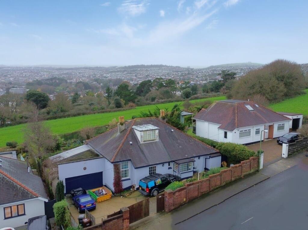 Sandringham Gardens, Preston, Paignton