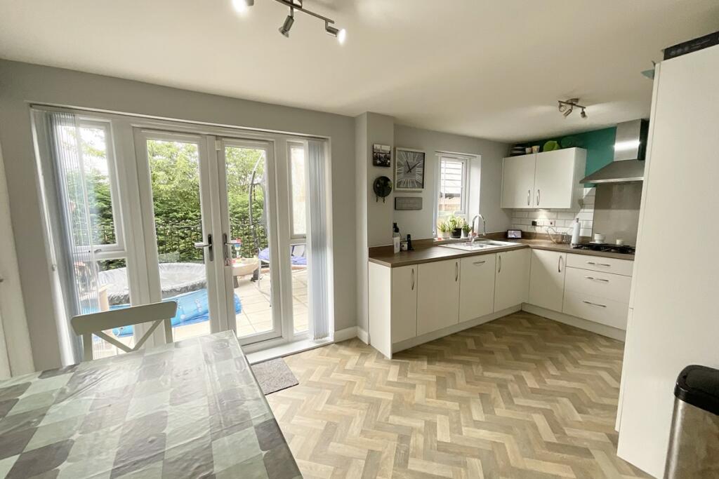 Kitchen/ Diner 