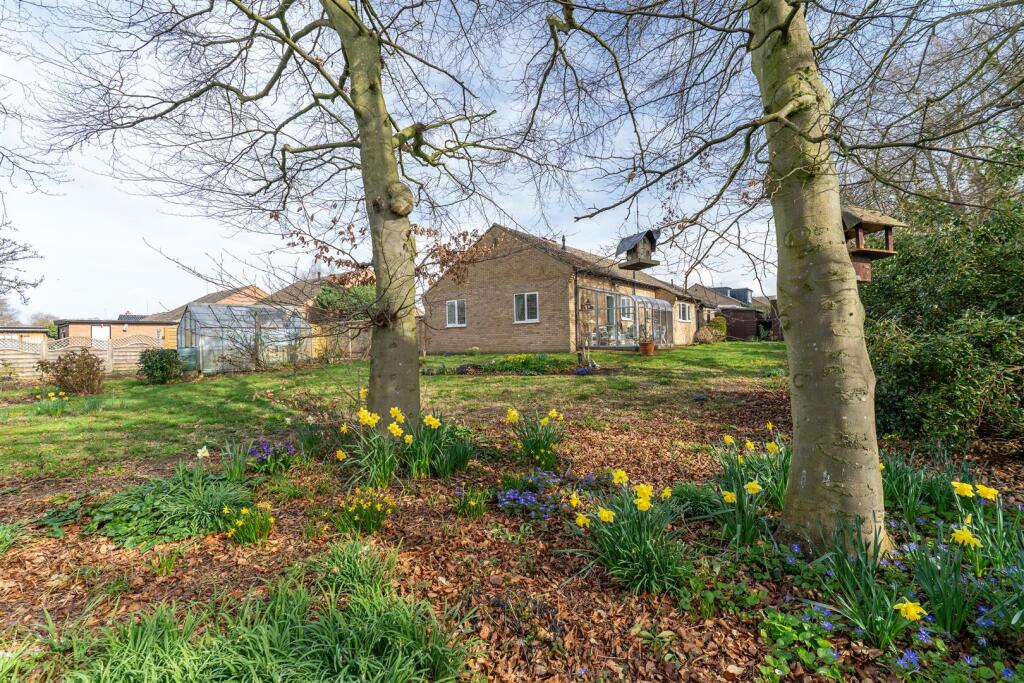 15 Elliott Cl, Newmarket-01792.jpg