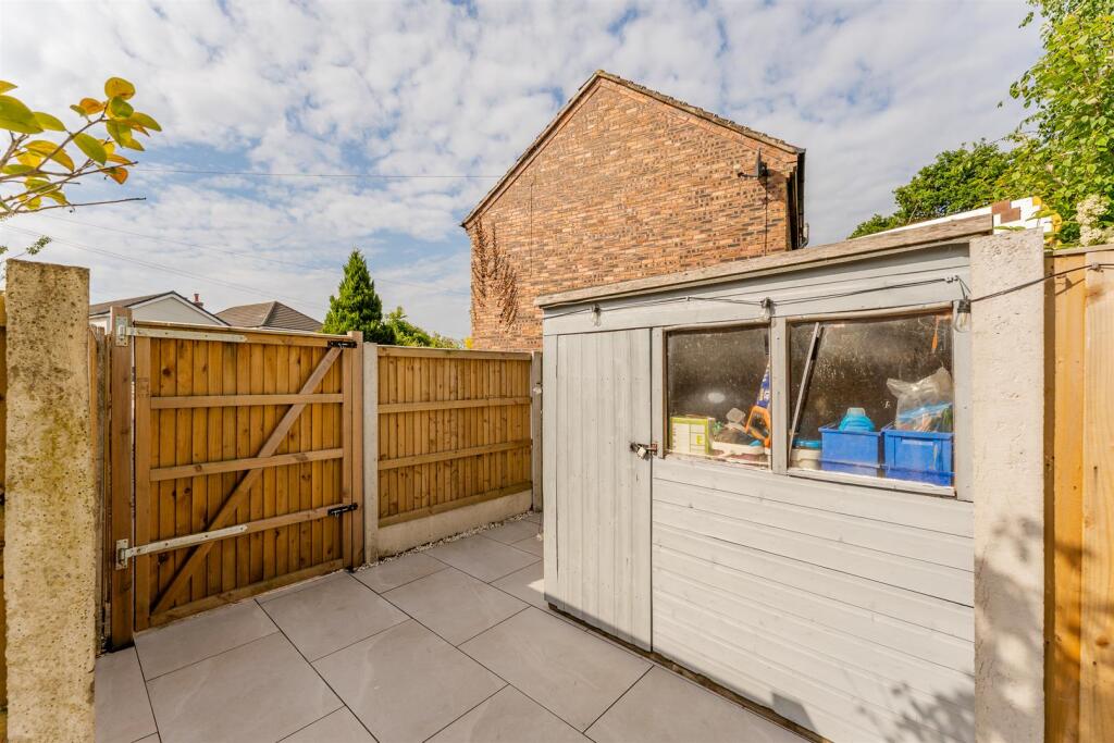 Sun-Trapped Rear Garden