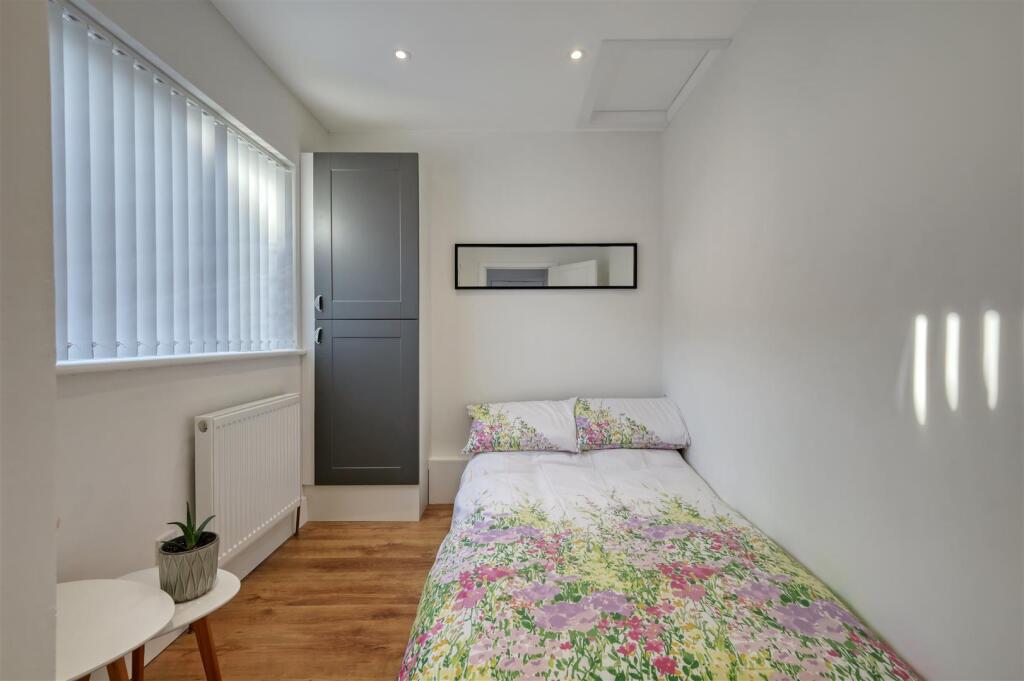 img_4446_4 copy 2.jpg