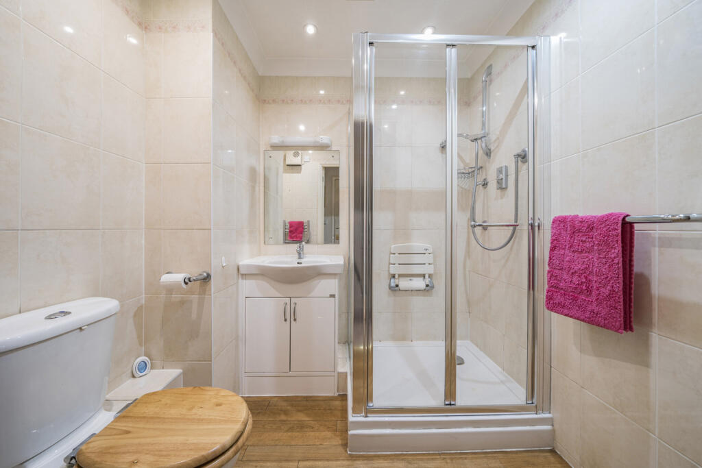 1305961-7-684969e...