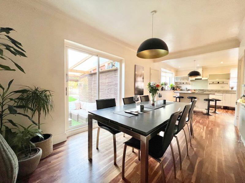Dining room through to breakfast kitchen