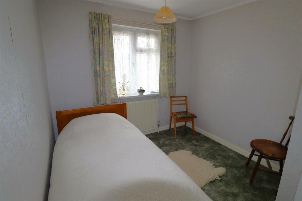 BEDROOM 3.JPG