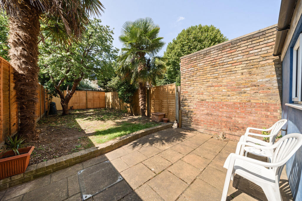 1335947-8-689f30c...