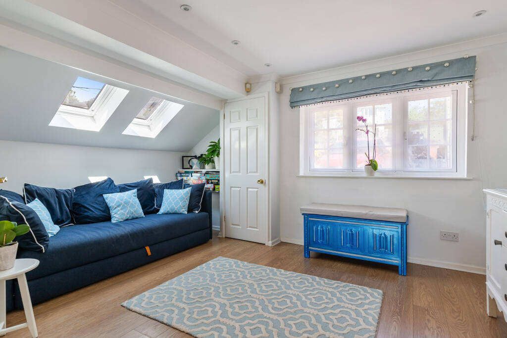 A42 - Higher Orchard 7 Court Road Newton Ferrers -