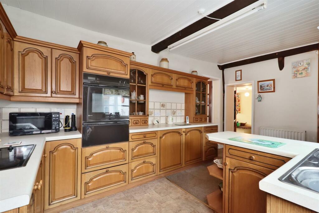 Corner End Cottage Wellington - (27).jpg