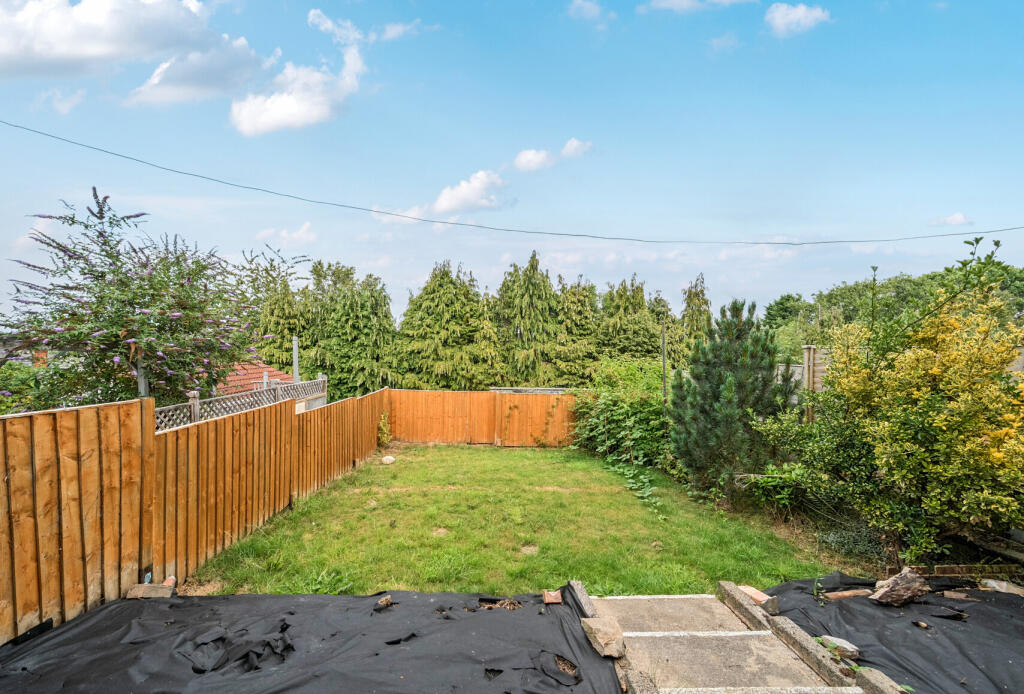 1326706-3-68791e4...