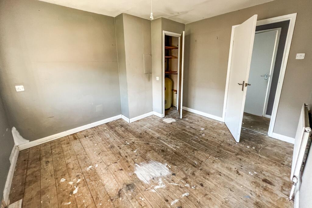 12 Hazelbury Hill, Box, Wiltshire, SN13 8LB