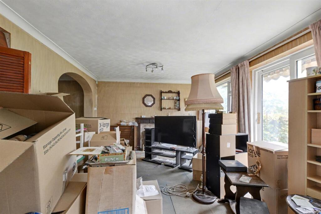 Family Room.jpeg