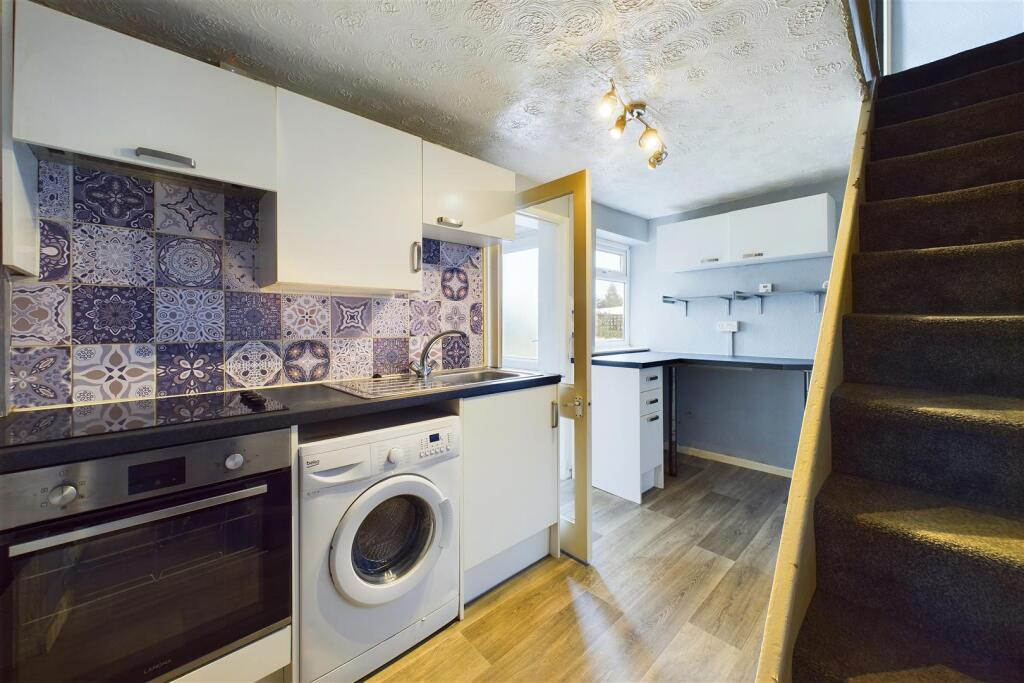 4 Alma Cottages, South Liberty Lane, Bedminster, B