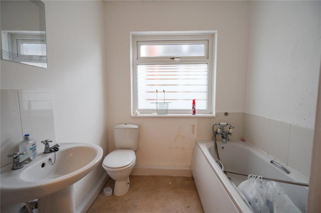 Fff - Bathroom