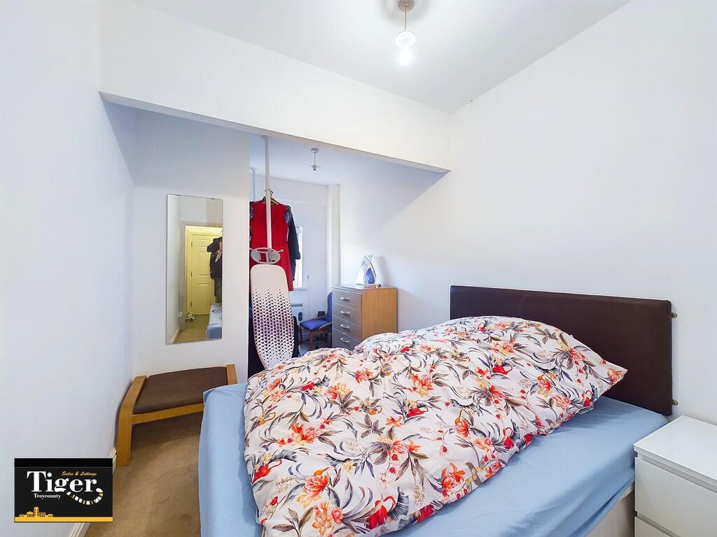 CAM03440G0-PR0263...