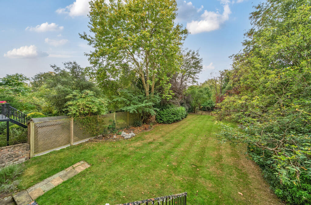 1360584-1-68dd30b...