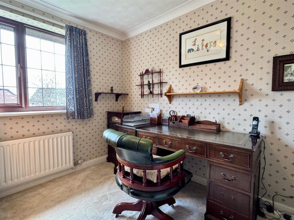 Bedroom 3 (1).jpg