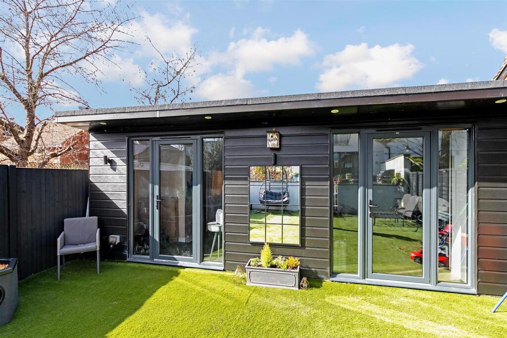 336WatfordRoad-58.jpg