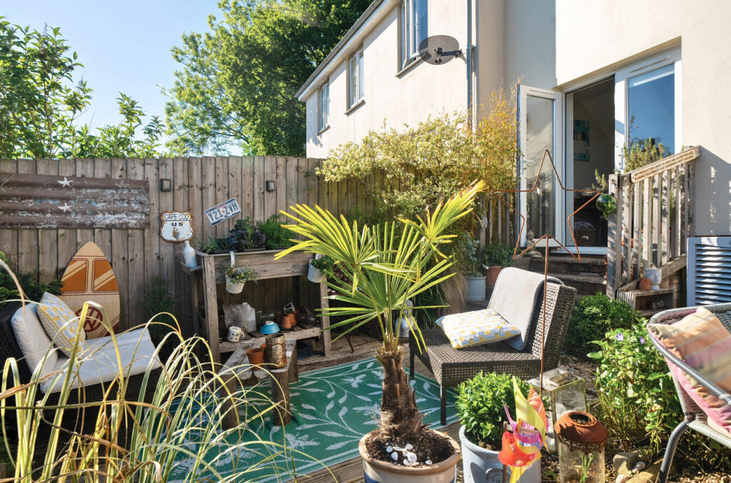 1288534-5-68278fb...