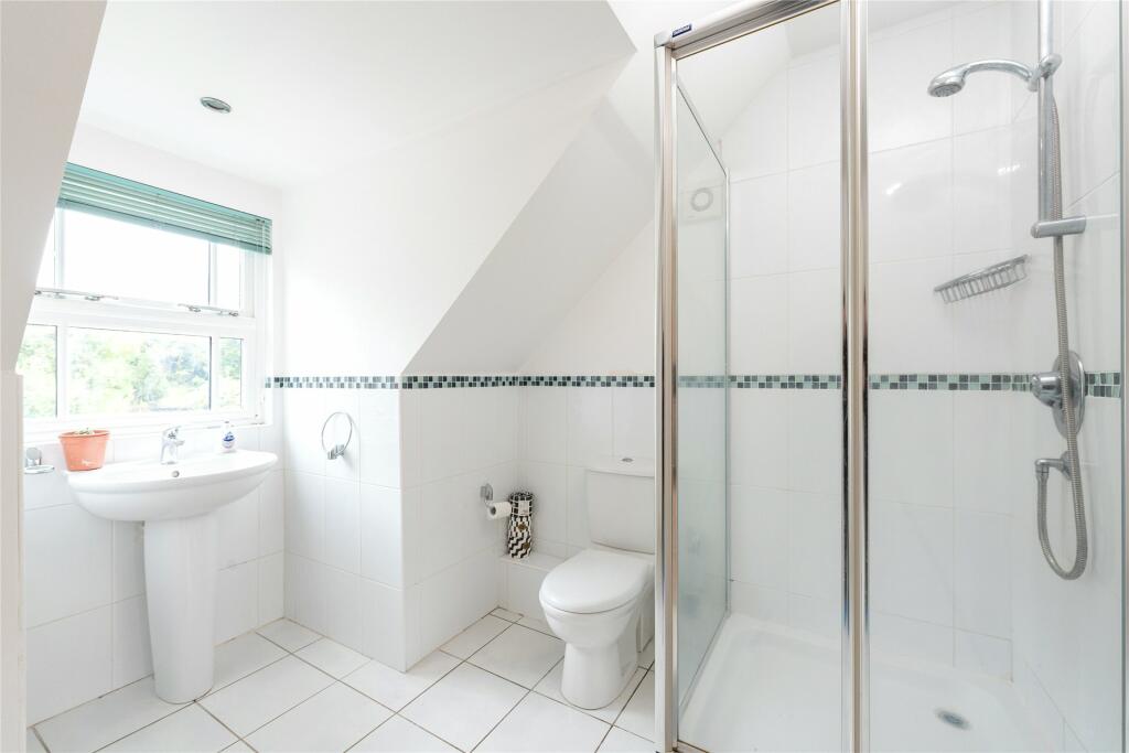 S/F En Suite