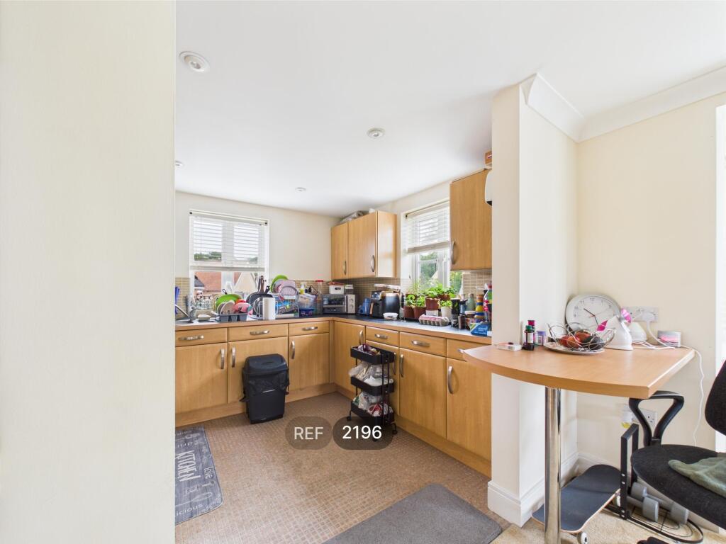 Kitchen &amp; Living area