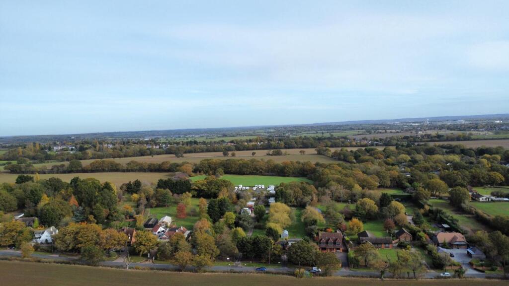 WhatsApp Image 2025-10-30 At 17.10.58 A3c5eaf0 T202511031205.jpg