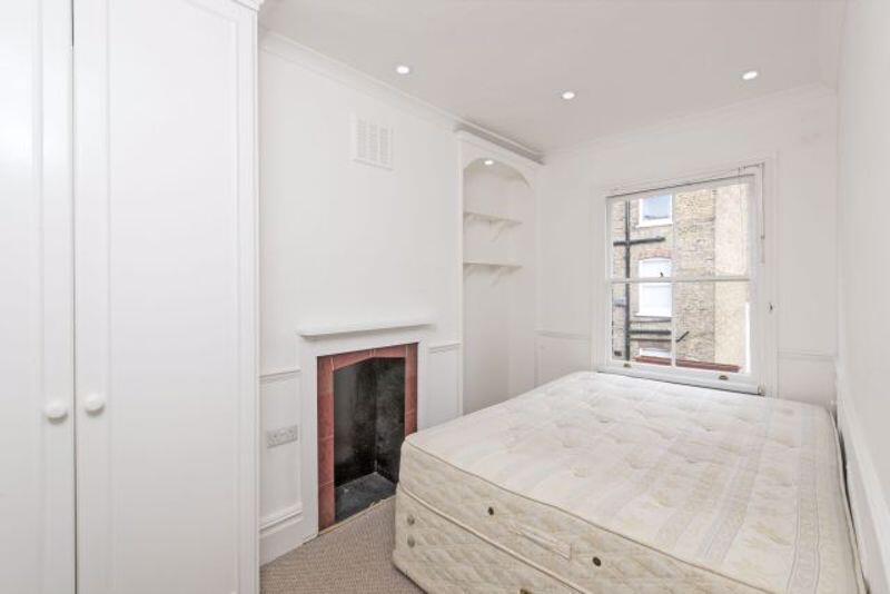 Anhalt Road, Battersea, SW11
