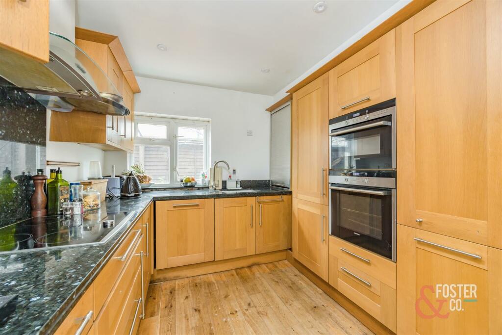 Kenton Road, 8-16.JPG
