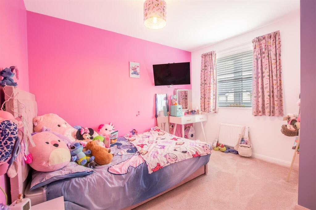 bedroom-1.jpg